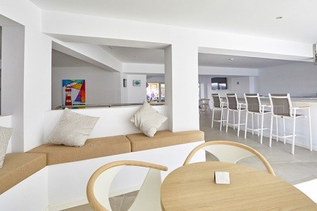 Španielsko Mallorca Ilusion Moreyo 11 dňový pobyt Raňajky Letecky Letisko: Praha July 2026 (25/07/26- 4/08/26)