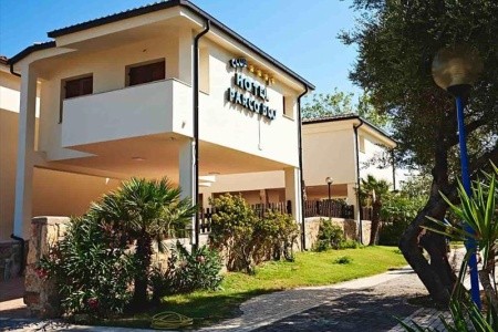 Taliansko Sardínia / Sardegna Parco Blu Club Resort 8 dňový pobyt Raňajky Vlastná September 2026 (19/09/26-26/09/26)