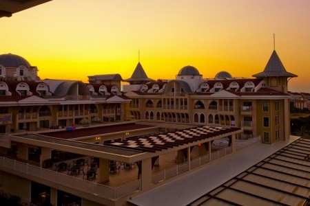 Side Star Resort - 10