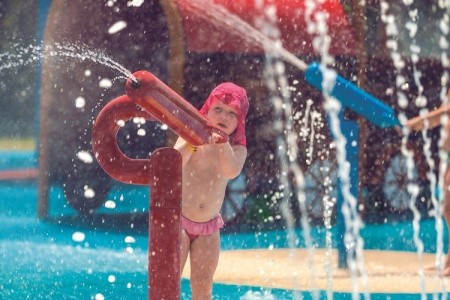 Side Star Resort - 33