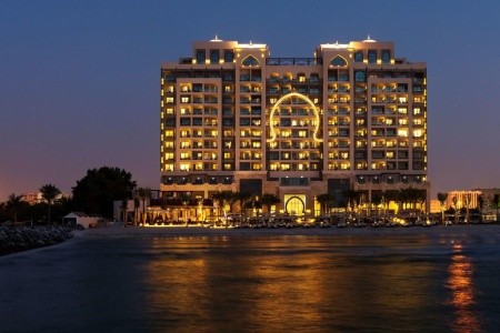 Spojené arabské emiráty Ajman Ajman Saray Luxury Collection Resort 10 dňový pobyt Raňajky Letecky Letisko: Budapešť February 2027 (24/02/27- 5/03/27)