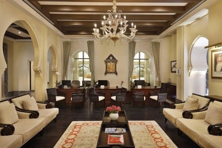 Spojené arabské emiráty Ajman Ajman Saray Luxury Collection Resort 10 dňový pobyt Raňajky Letecky Letisko: Budapešť February 2027 (24/02/27- 5/03/27)