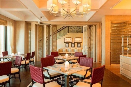 Spojené arabské emiráty Ajman Ajman Saray Luxury Collection Resort 10 dňový pobyt Raňajky Letecky Letisko: Budapešť February 2027 (24/02/27- 5/03/27)