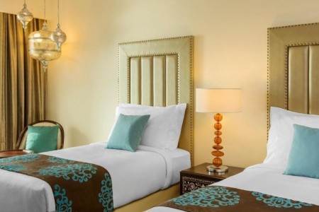 Spojené arabské emiráty Ajman Ajman Saray Luxury Collection Resort 10 dňový pobyt Raňajky Letecky Letisko: Budapešť February 2027 (24/02/27- 5/03/27)