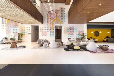 Spojené arabské emiráty Dubaj Hyatt Place Dubai Wasl District 10 dňový pobyt Raňajky Letecky Letisko: Budapešť April 2027 ( 5/04/27-14/04/27)