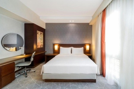 Spojené arabské emiráty Dubaj Hyatt Place Dubai Wasl District 10 dňový pobyt Raňajky Letecky Letisko: Budapešť April 2027 ( 5/04/27-14/04/27)