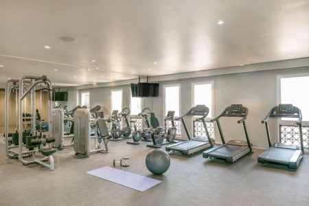 Spojené arabské emiráty Dubaj Hyatt Place Dubai Wasl District 10 dňový pobyt Raňajky Letecky Letisko: Budapešť April 2027 ( 5/04/27-14/04/27)