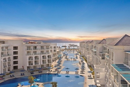 Egypt Hurghada Pickalbatros Blu Spa Resort 13 dňový pobyt Ultra All inclusive Letecky Letisko: Praha February 2026 (16/02/26-28/02/26)