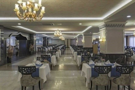 Royal Alhambra Palace - 13