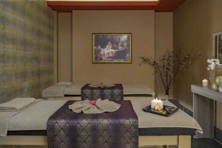 Royal Alhambra Palace - 21