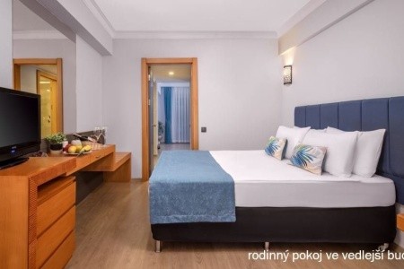 Seven Seas Gravel Select - 14