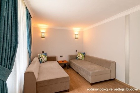 Seven Seas Gravel Select - 15