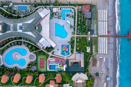 Turecko Turecká riviéra Delphin Deluxe Resort 4 dňový pobyt Ultra All inclusive Letecky Letisko: Praha August 2026 ( 6/08/26- 9/08/26)