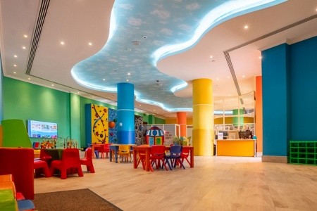 Spojené arabské emiráty Ras Al Khaimah Doubletree By Hilton & Spa Marjan Island 15 dňový pobyt All Inclusive Letecky Letisko: Praha March 2026 (12/03/26-26/03/26)