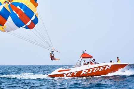 Spojené arabské emiráty Ras Al Khaimah Doubletree By Hilton & Spa Marjan Island 15 dňový pobyt All Inclusive Letecky Letisko: Praha March 2026 (12/03/26-26/03/26)