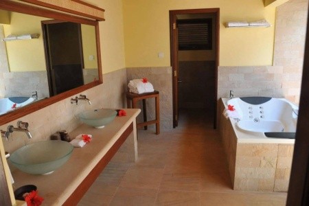 Cerf Island Resort - 14