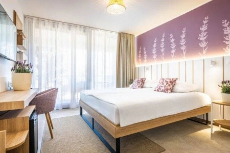 Slovinsko Portorož Vile Park Premium 8 dňový pobyt Polpenzia Vlastná October 2026 ( 1/10/26- 8/10/26)