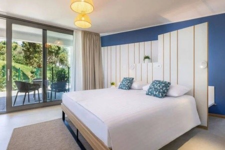 Slovinsko Portorož Vile Park Premium 8 dňový pobyt Polpenzia Vlastná October 2026 ( 1/10/26- 8/10/26)