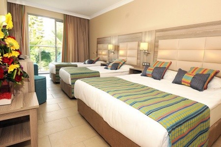 Insula Resort - 5