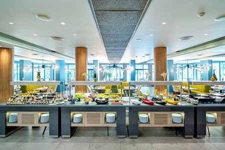 Bulharsko Slnečné Pobrežie Hvd Club Bor 7 dňový pobyt Ultra All inclusive Letecky Letisko: Praha June 2026 ( 9/06/26-15/06/26)