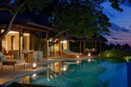 Maldivy Severný Atol Male Baros Maldives 12 dňový pobyt Polpenzia Letecky Letisko: Praha April 2026 (29/04/26-10/05/26)