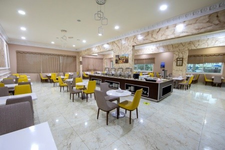 Flamingo Beach Resort - 40