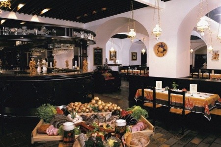 Ambassador - Zlatá Husa - 11