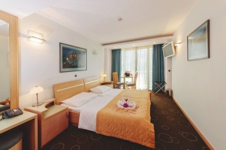 Montenegro Beach Resort - 11