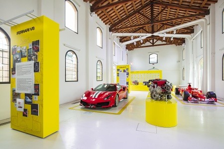 Po Stopách Ferrari Autobusom – Modena A Maranello - 2
