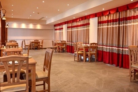 Egypt Hurghada Sunrise Serano Aqua Park Resort 15 dňový pobyt All Inclusive Letecky Letisko: Varšava October 2026 ( 1/10/26-15/10/26)