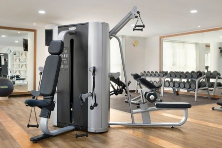 Spojené arabské emiráty Dubaj The First Collection Dubai Marina 8 dňový pobyt Polpenzia Letecky Letisko: Praha March 2026 (31/03/26- 7/04/26)