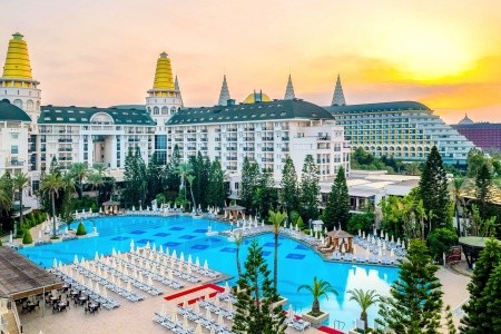 Turecko Antalya Delphin Diva Premiere 14 dňový pobyt Ultra All inclusive Letecky Letisko: Praha June 2026 (13/06/26-26/06/26)