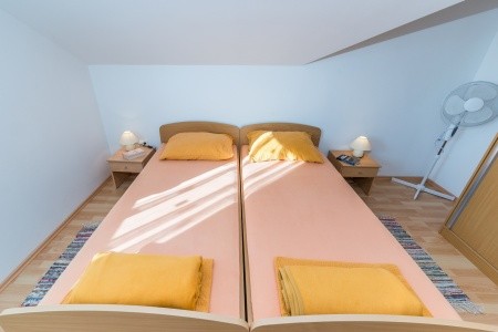 Chorvátsko Severná Dalmácia Apartmány 3298-3609 8 dňový pobyt Bez stravy Vlastná July 2026 (20/07/26-27/07/26)