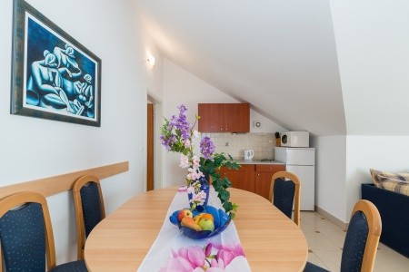 Chorvátsko Severná Dalmácia Apartmány 3298-3609 8 dňový pobyt Bez stravy Vlastná July 2026 (20/07/26-27/07/26)