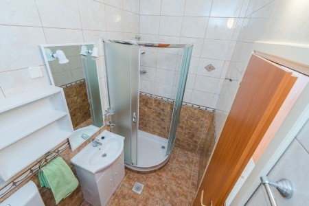 Chorvátsko Severná Dalmácia Apartmány 3298-3609 8 dňový pobyt Bez stravy Vlastná July 2026 (20/07/26-27/07/26)