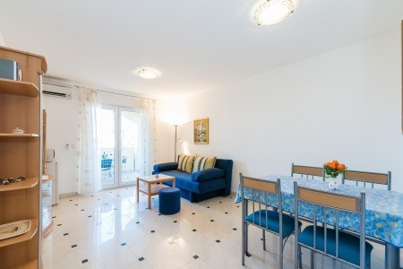 Chorvátsko Severná Dalmácia Apartmány 3298-3609 8 dňový pobyt Bez stravy Vlastná July 2026 (20/07/26-27/07/26)