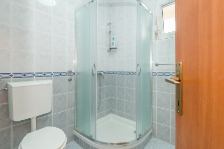 Chorvátsko Severná Dalmácia Apartmány 3298-3609 8 dňový pobyt Bez stravy Vlastná July 2026 (20/07/26-27/07/26)