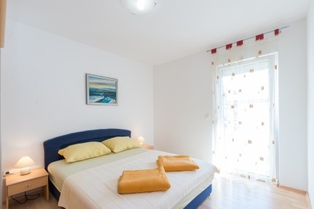 Chorvátsko Severná Dalmácia Apartmány 3298-3609 8 dňový pobyt Bez stravy Vlastná July 2026 (20/07/26-27/07/26)