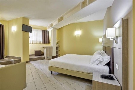 Park Hotel Casimiro Village - 18