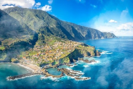 Madeira - turistika přes levády až k oceánu, odlet z Prahy - 5