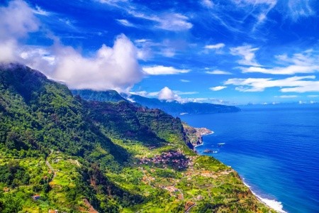Madeira - turistika přes levády až k oceánu, odlet z Prahy - 23