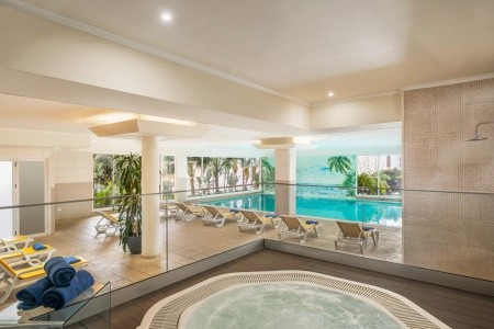 Madeira - turistika přes levády až k oceánu, odlet z Prahy - 52