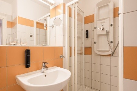 Aminess Lume (Ex. Feral) - 21