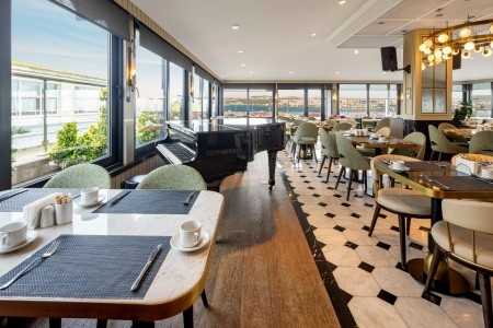 Turecko Istanbul Zürich 5 dňový pobyt Raňajky Letecky Letisko: Praha January 2026 ( 2/01/26- 6/01/26)