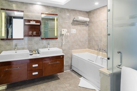 Egypt Hurghada Pickalbatros White Beach Resort 13 dňový pobyt All Inclusive Letecky Letisko: Praha May 2026 (11/05/26-23/05/26)