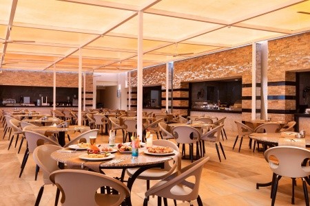 Egypt Hurghada Pickalbatros White Beach Resort 13 dňový pobyt All Inclusive Letecky Letisko: Praha May 2026 (11/05/26-23/05/26)