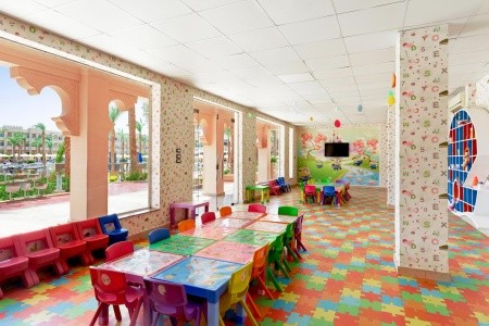 Egypt Hurghada Pickalbatros Albatros Palace 13 dňový pobyt All Inclusive Letecky Letisko: Praha May 2026 (23/05/26- 4/06/26)