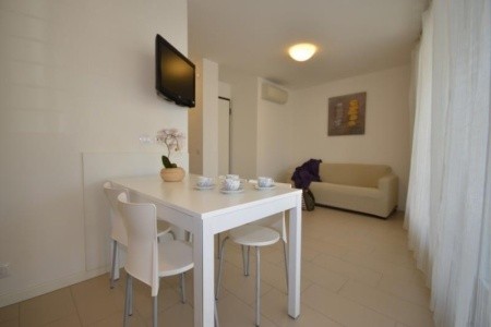 Taliansko Lignano Residence Torre Jumeira 8 dňový pobyt Bez stravy Vlastná June 2026 ( 6/06/26-13/06/26)