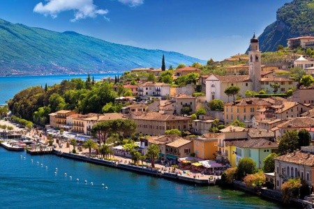 Z poklidných břehů Gardy až do srdce Milana