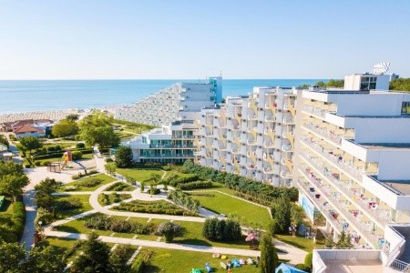 Laguna Mare & Garden